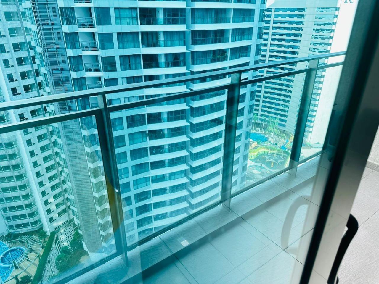 Summer Suites Klcc By Purple Orchid Kuala Lumpur Exteriér fotografie